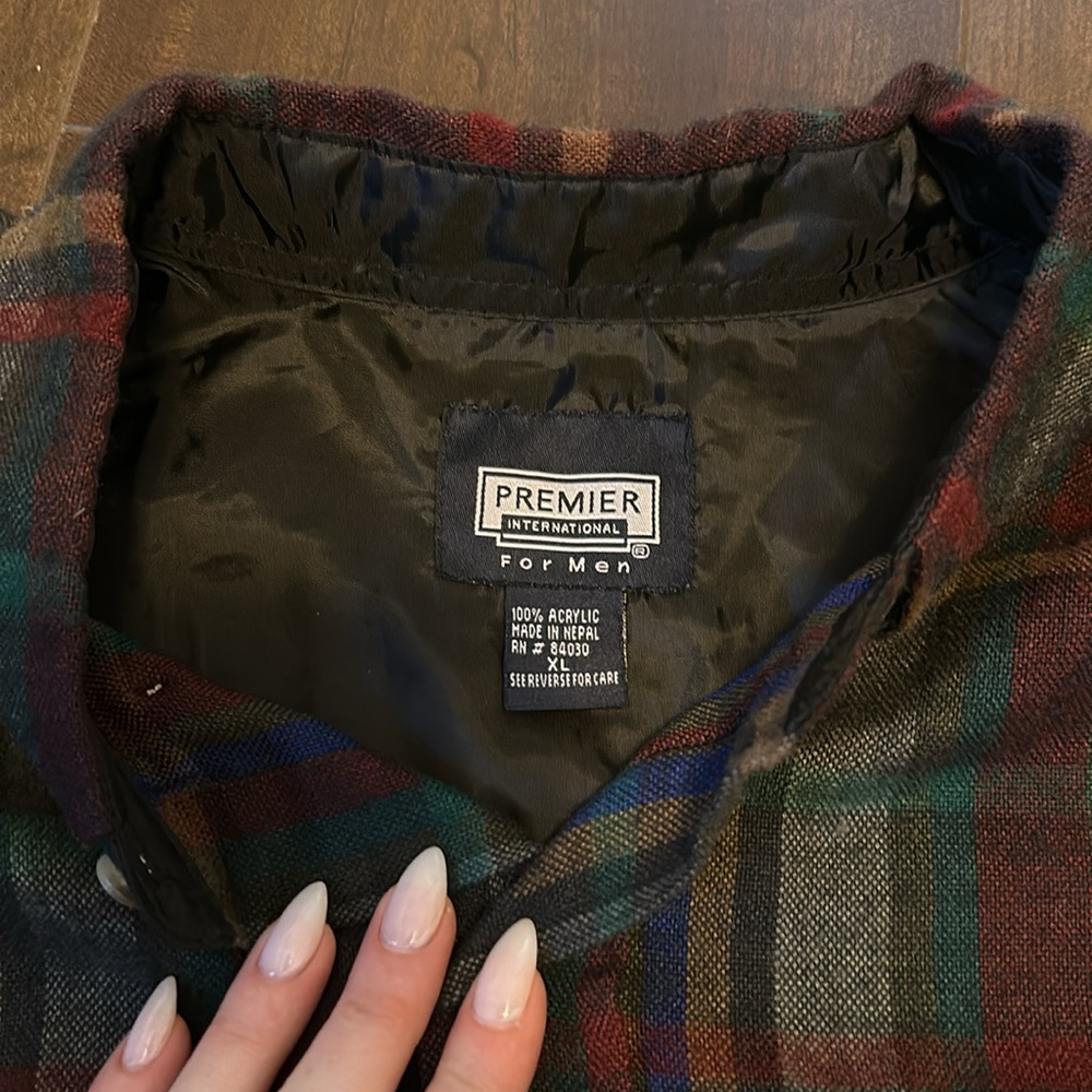 Flannel - Picture 4 of 5